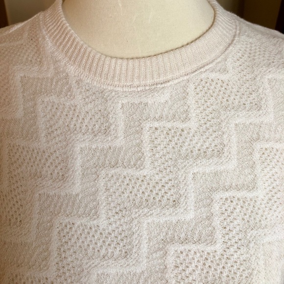 {Free People} Crochet Top - Picture 3 of 8